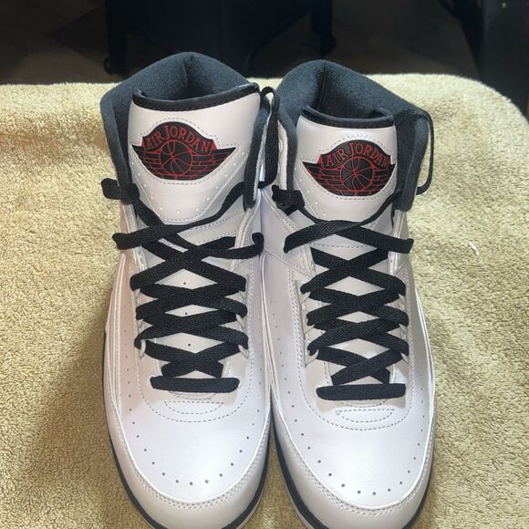 Size 11 - Converse x Air Jordan 2 Retro Alumni main image 16